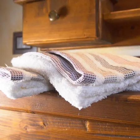 Monica's Viola アパート Oulx